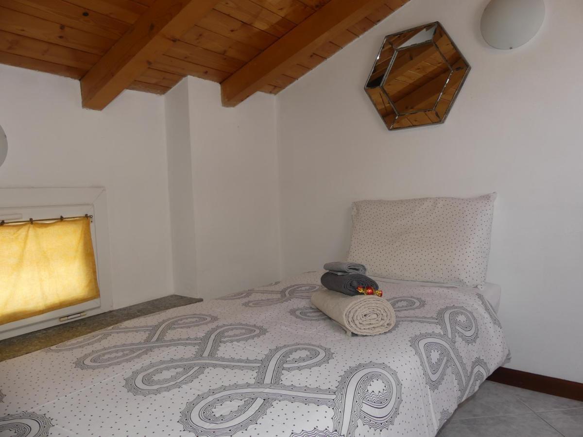Villa Lecco Free Wi-Fi, Parking & Bike Service Exteriör bild